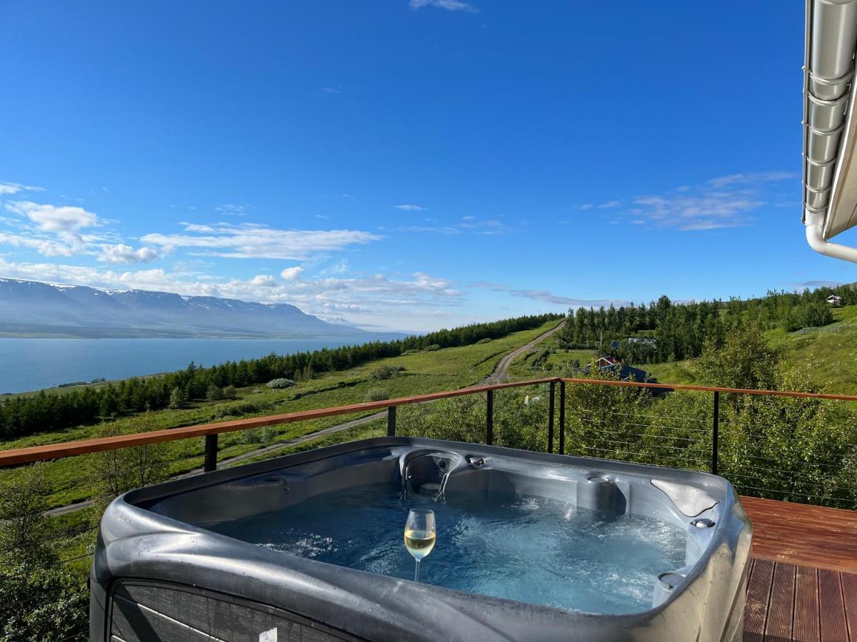 Akureyri - Cabin With An Amazing View Exterior foto